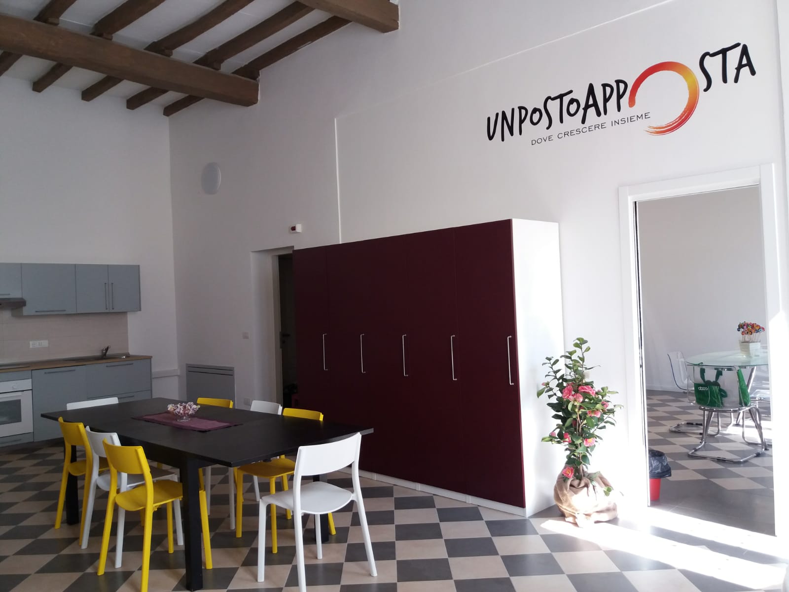 centro polifunzionale UNPOSTOAPPOSTA