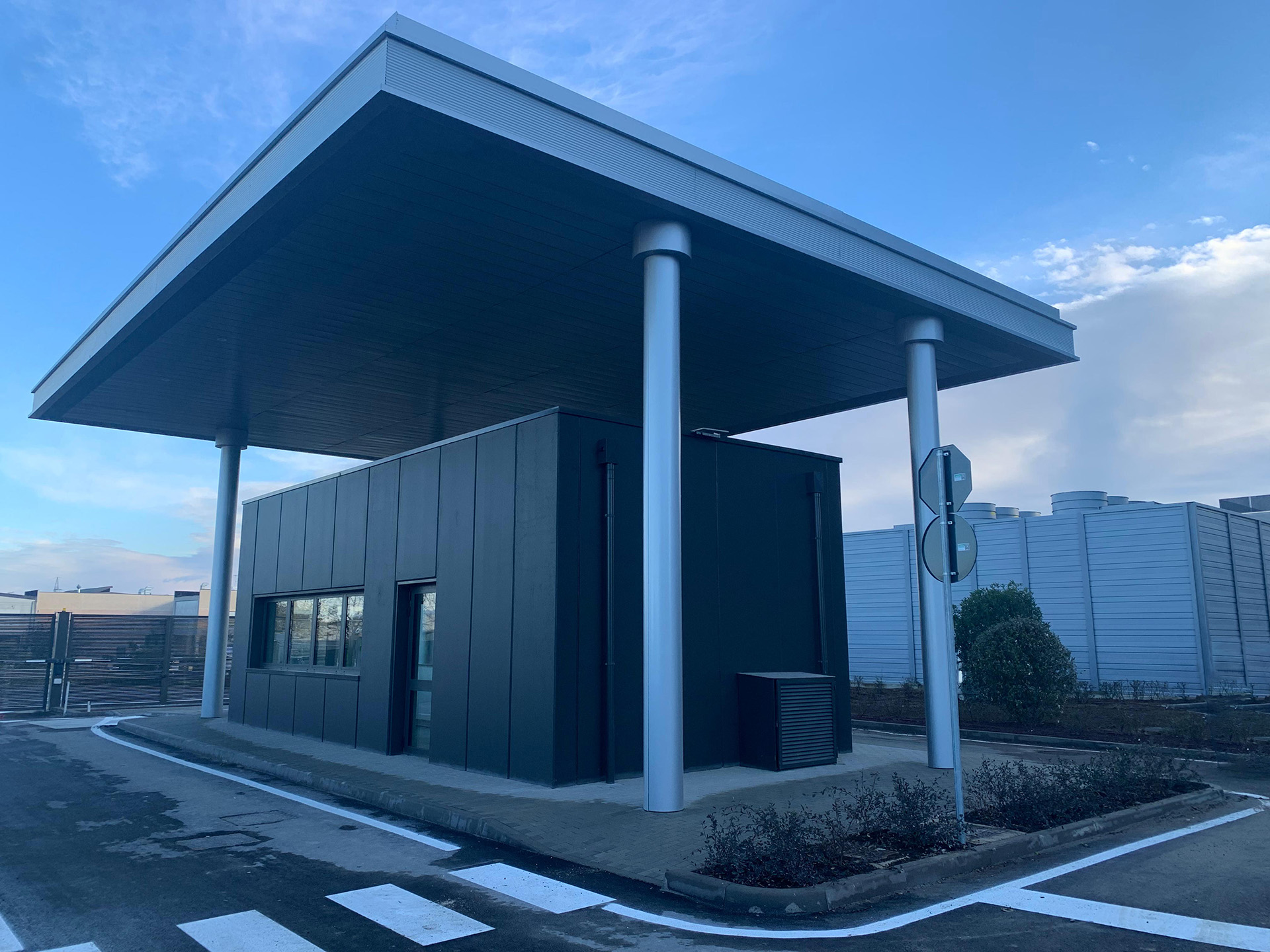 INSEDIAMENTO PRODUTTIVO FERRARI S.P.A. &ndash; NUOVE PORTINERIE